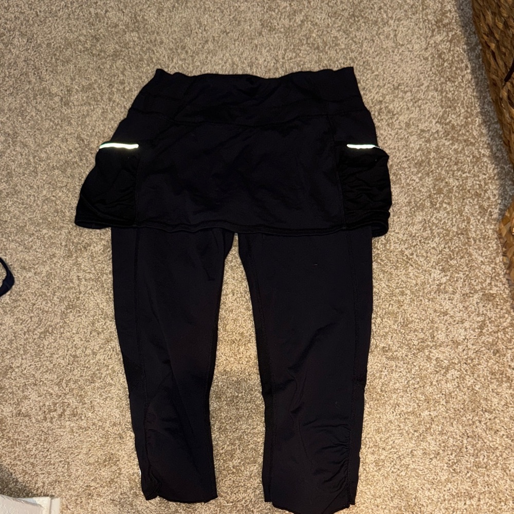 Athleta Black Skirted Capri Leggings